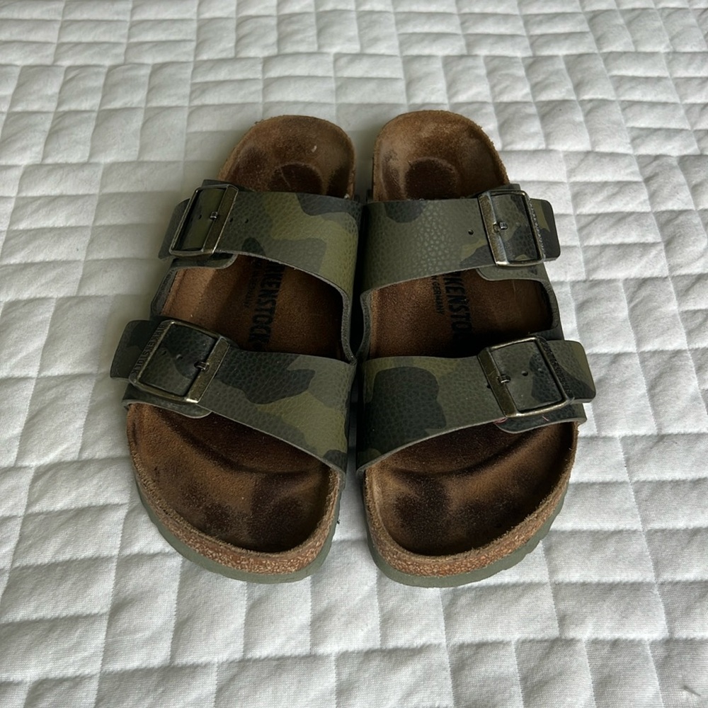BIRKENSTOCK Camo Sandals Size 40